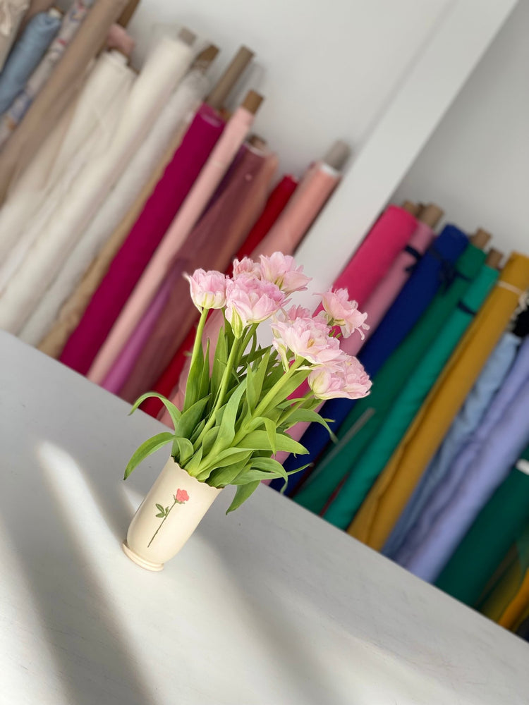 Vase avec rose édition limitée - Goye artiste céramiste