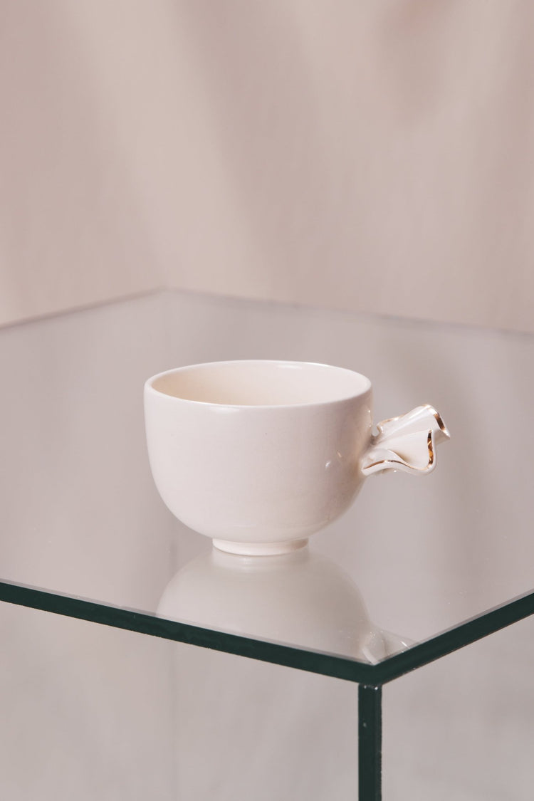 Bol à thé avec froufrou doré - Goye artiste céramiste