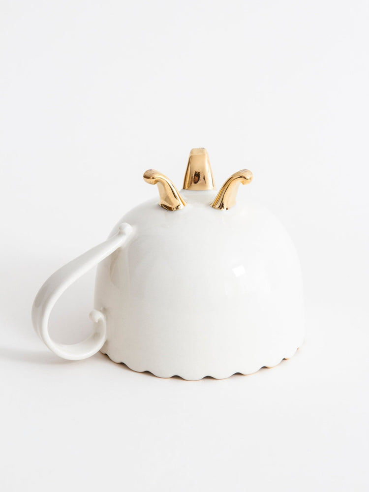 Tasse avec pattes dorées - Goye artiste céramiste