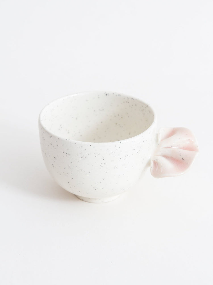 Bol à thé avec froufrou rose - Goye artiste céramiste