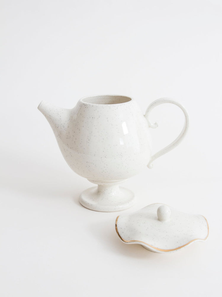 Théière avec bordure dorée - Goye artiste céramiste