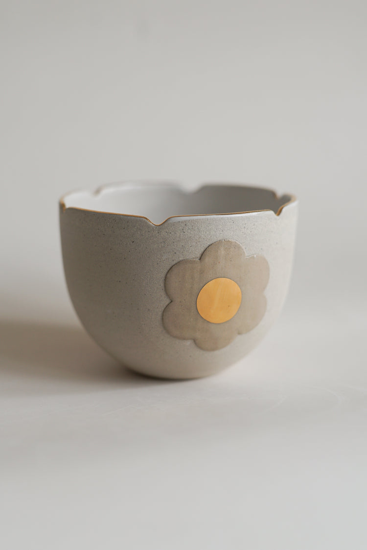 Stoneware floral bowl